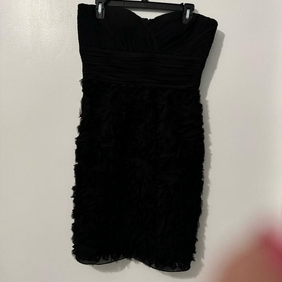 JS Collections Holiday Black Strapless Rosettes Dress Sz 10 - Picture 2 of 7